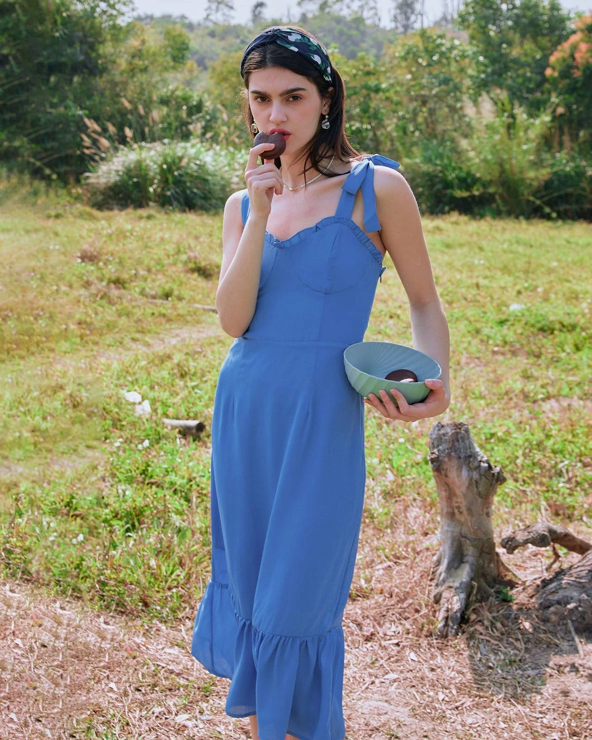 The Tie Strap Ruffle Floral Dress 7 The Tie Strap Ruffle Floral Dress - Image 7