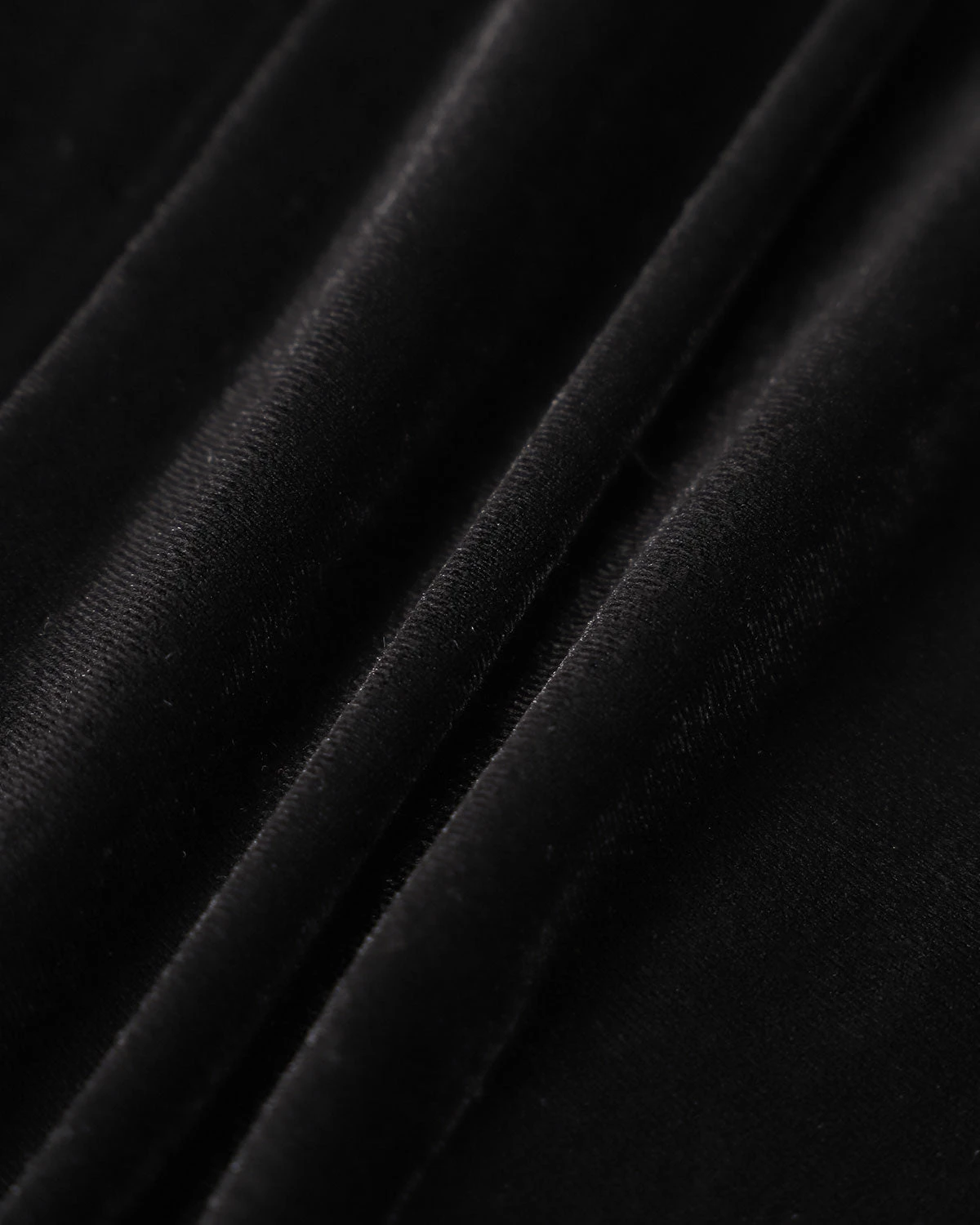 The Black Sweetheart Neck Velvet Mini Dress 7 The Black Sweetheart Neck Velvet Mini Dress - Image 7