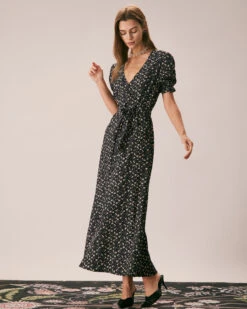The Black V Neck Floral Puff Sleeve Maxi Dress 8 The Black V Neck Floral Puff Sleeve Maxi Dress -CINN Clothing Shop the black v neck puff sleeve maxi dress dresses cf2l8i