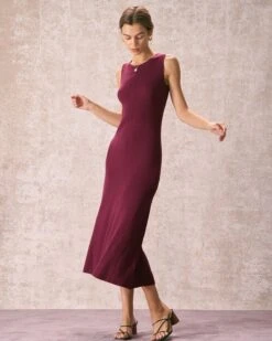 The Burgundy Round Neck Sweater Maxi Dress 10 The Burgundy Round Neck Sweater Maxi Dress -CINN Clothing Shop the burgundy round neck sweater maxi dress dresses cuygdv