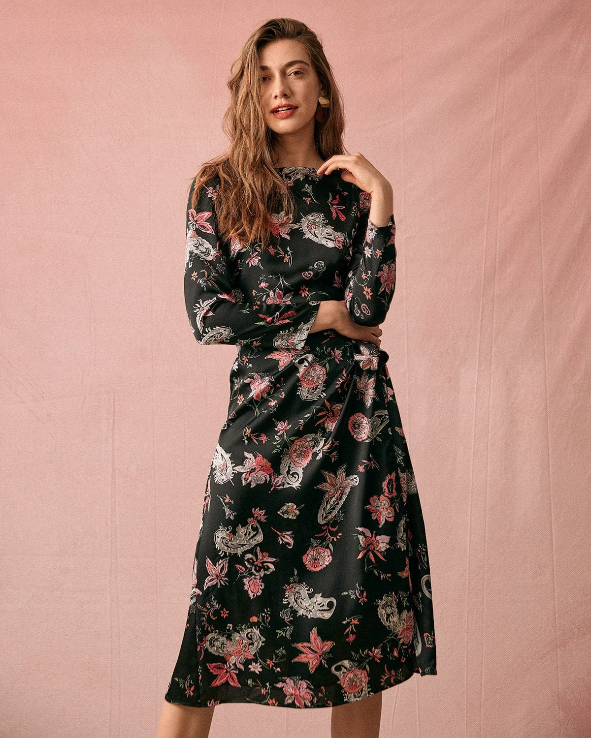 The Floral Ruched Long Sleeve Midi Dress 1 The Floral Ruched Long Sleeve Midi Dress