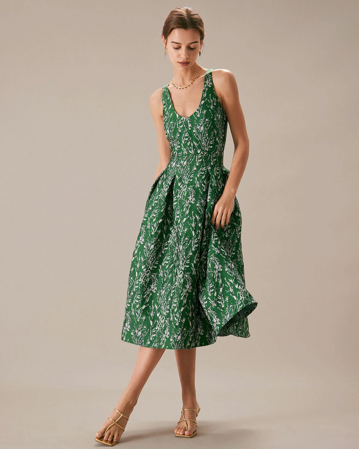 The Green V Neck Floral Pleated Midi Dress 5 The Green V Neck Floral Pleated Midi Dress - Image 5