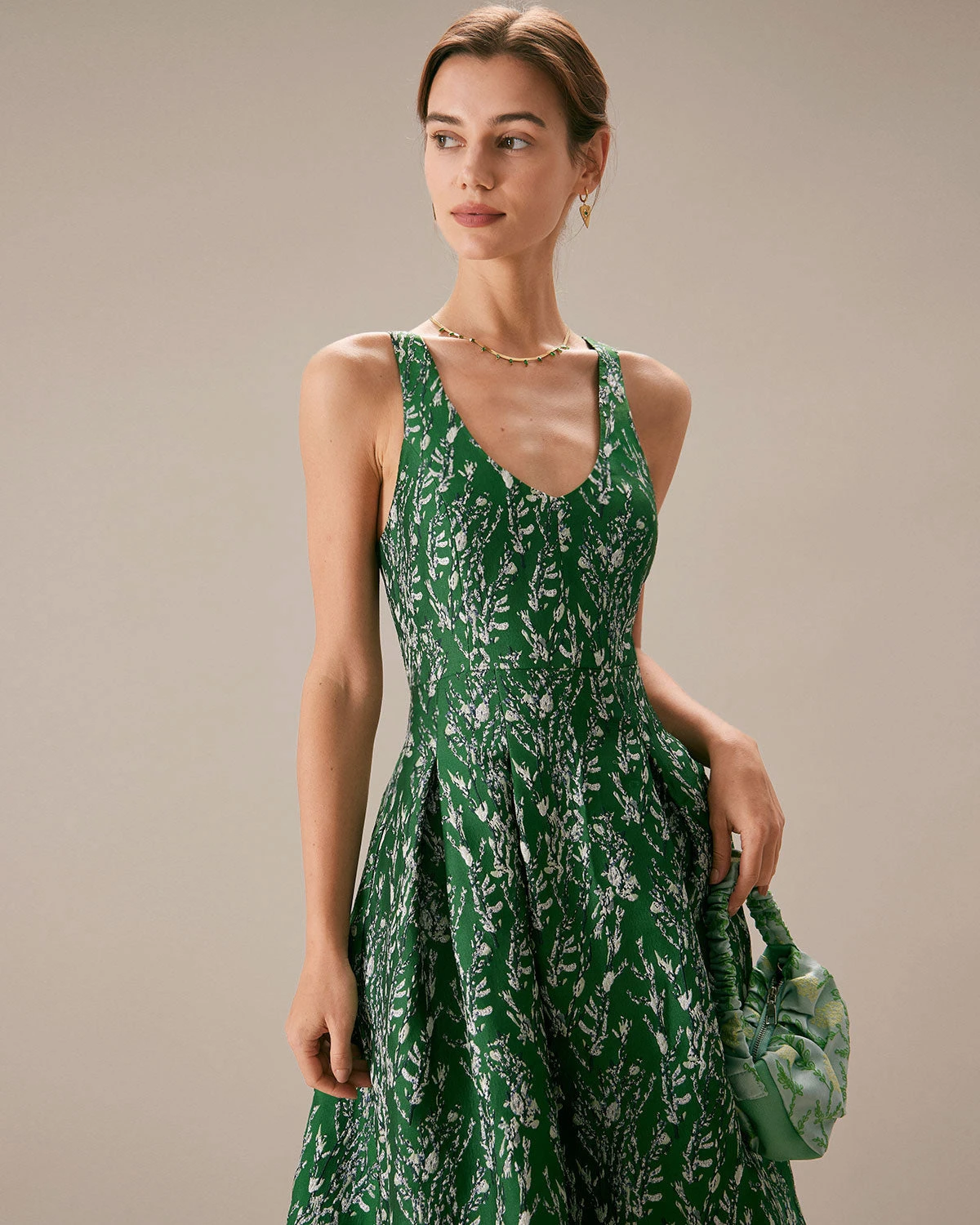 The Green V Neck Floral Pleated Midi Dress 3 The Green V Neck Floral Pleated Midi Dress - Image 3