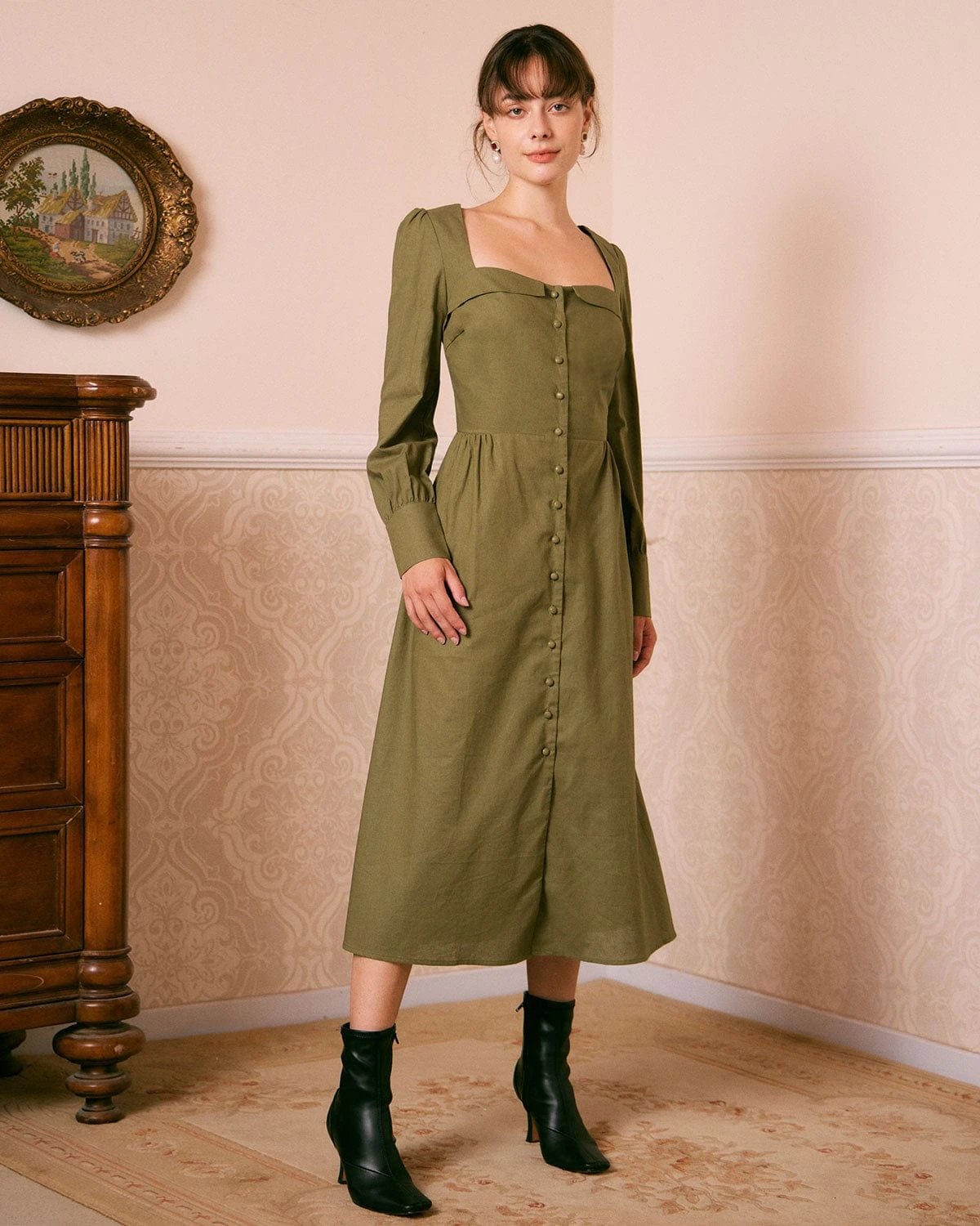 The Green Sweetheart Neck Button Midi Dress 4 The Green Sweetheart Neck Button Midi Dress - Image 4