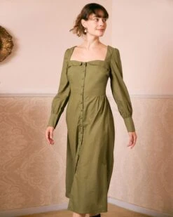 The Green Sweetheart Neck Button Midi Dress 8 The Green Sweetheart Neck Button Midi Dress -CINN Clothing Shop the sweetheart neck button midi dress dresses rxxnau