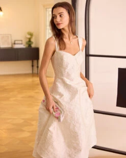 The White Sweetheart Neck Jacquard Midi Dress 9 The White Sweetheart Neck Jacquard Midi Dress -CINN Clothing Shop the sweetheart neck jacquard midi dress dresses nbjcfn